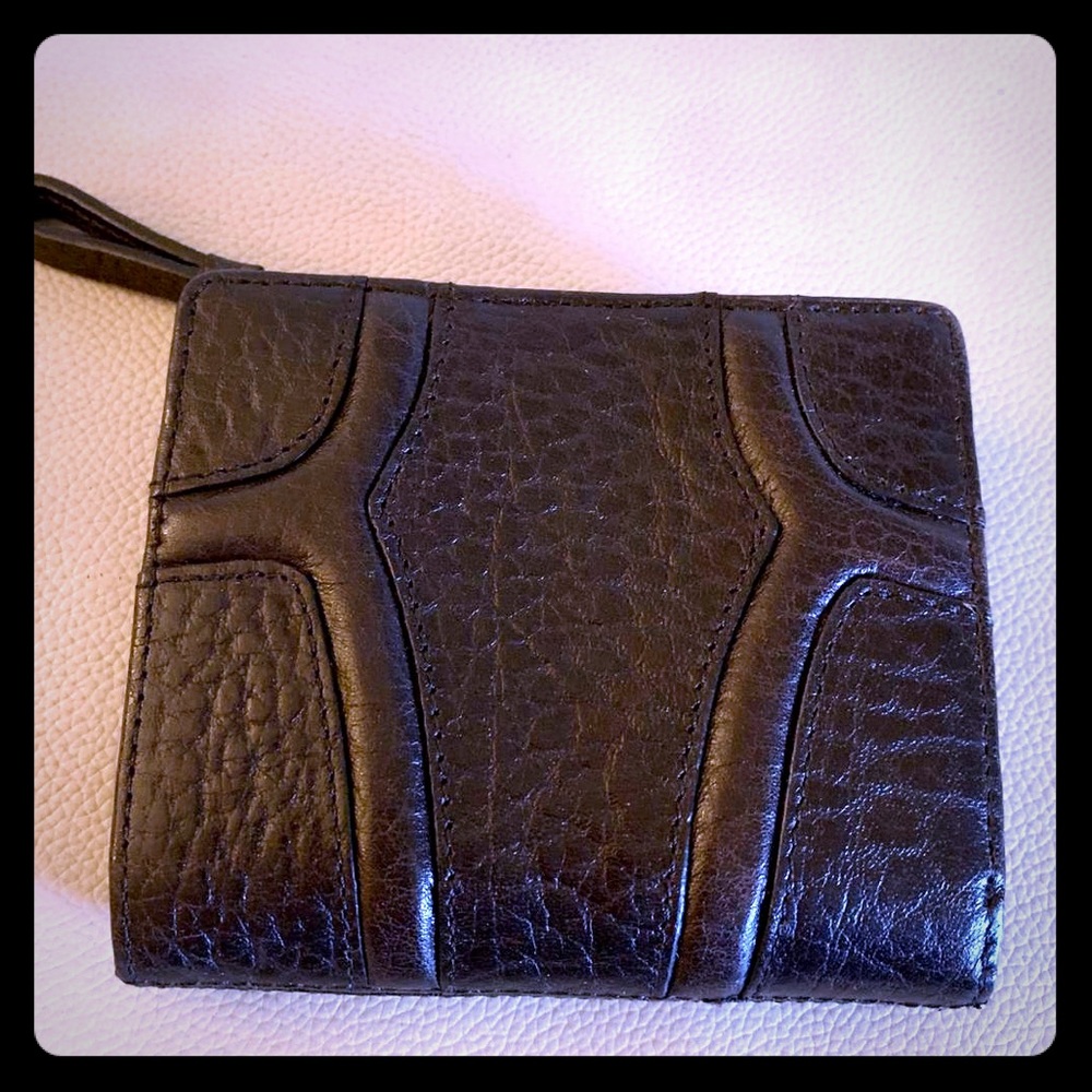 Kenneth Cole Leather Mini Wallet!